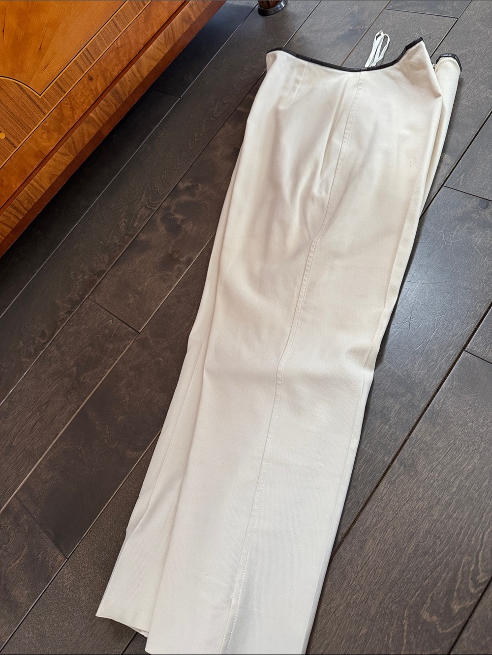 Women’s Cream straight leg cropped pants